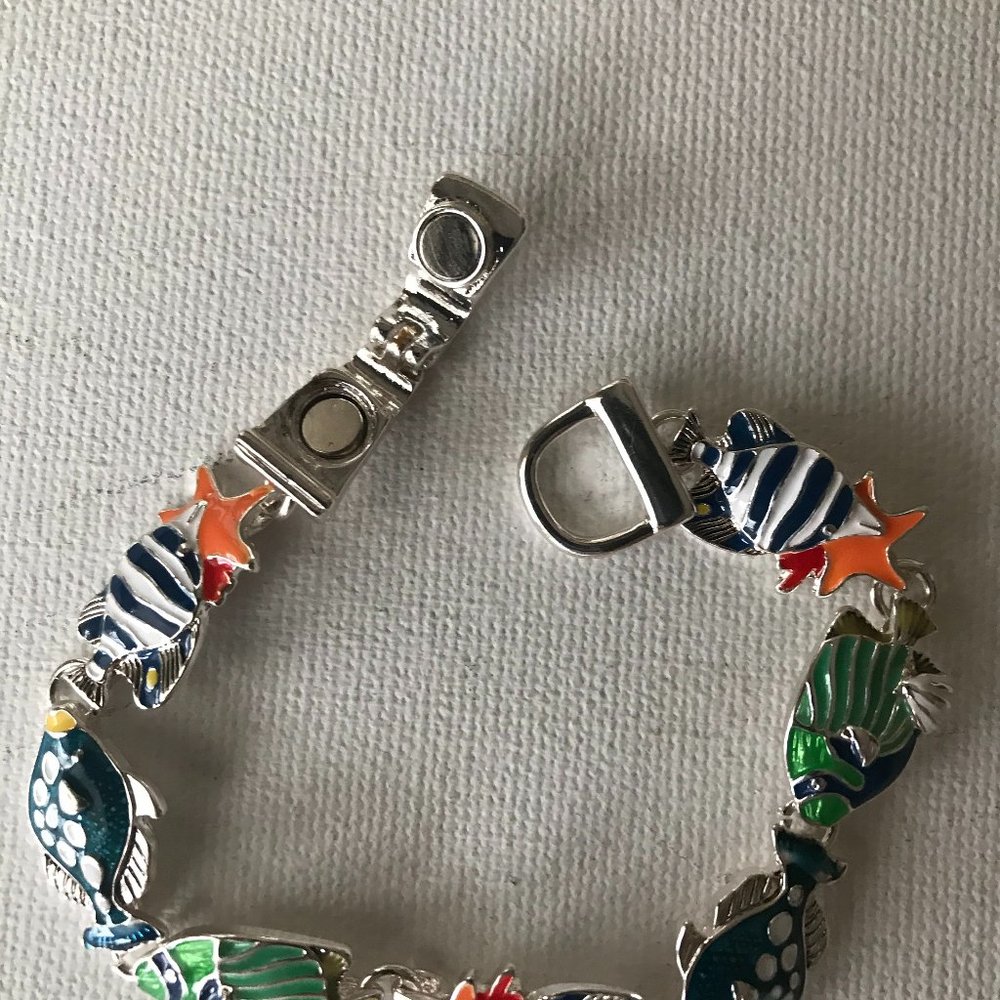 Fish Bracelet Magnetic Closure New Beach Jewelry - Picture 9 of 9